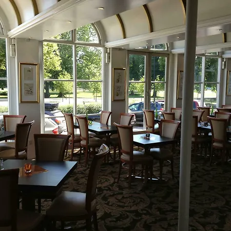 Milling Plaza Hotel