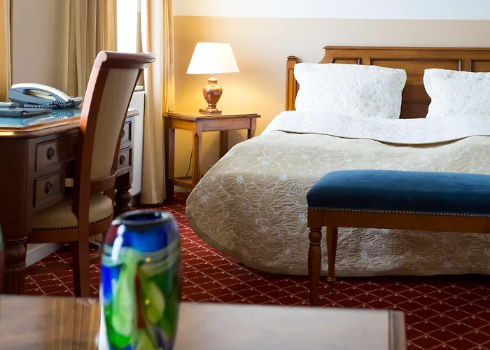 Hotell Milling Plaza 4*