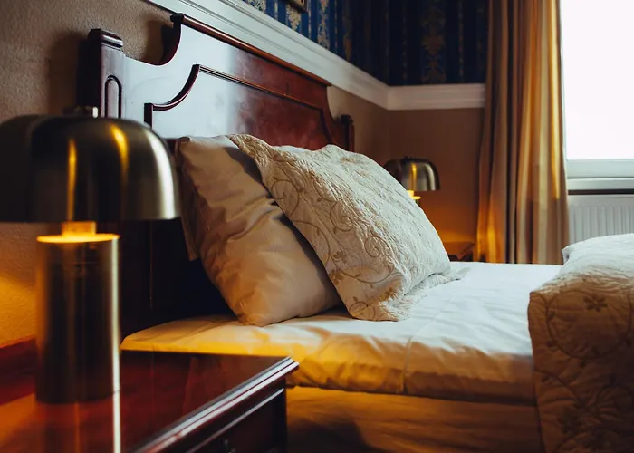 Hotell Milling Plaza 4*