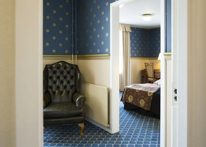 Hotell Milling Plaza 4*